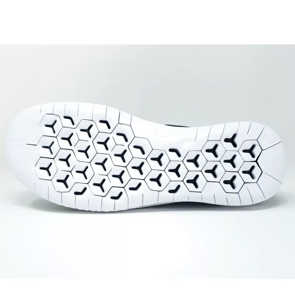 Nike Free RN 2018 'Black White' Men's Running Shoe - Picture 10 of 10